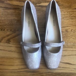 NIB Isaac Mizrahi rose gold heels 7.5